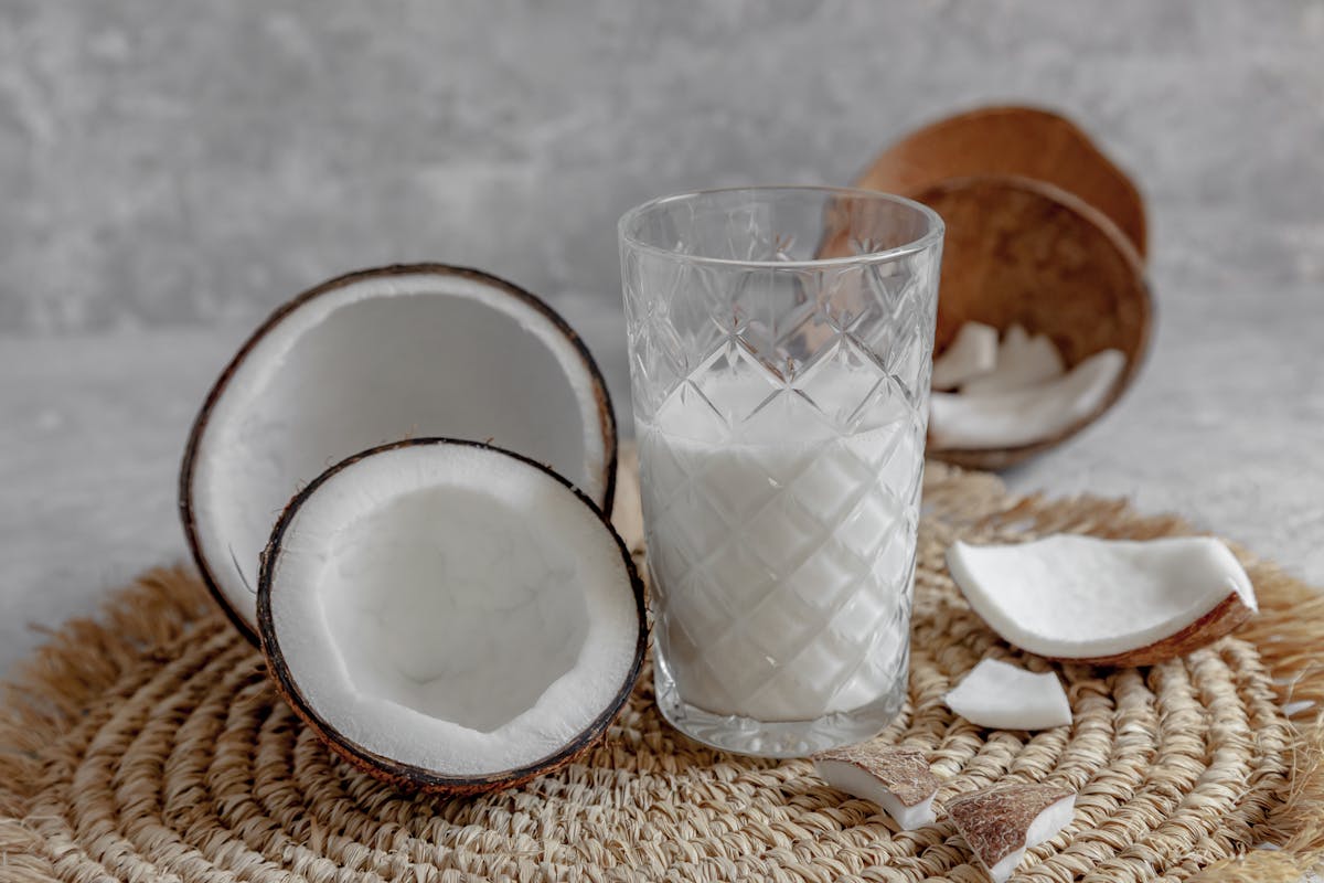 Peut-on boire du lait de coco quand on a du cholestérol ?